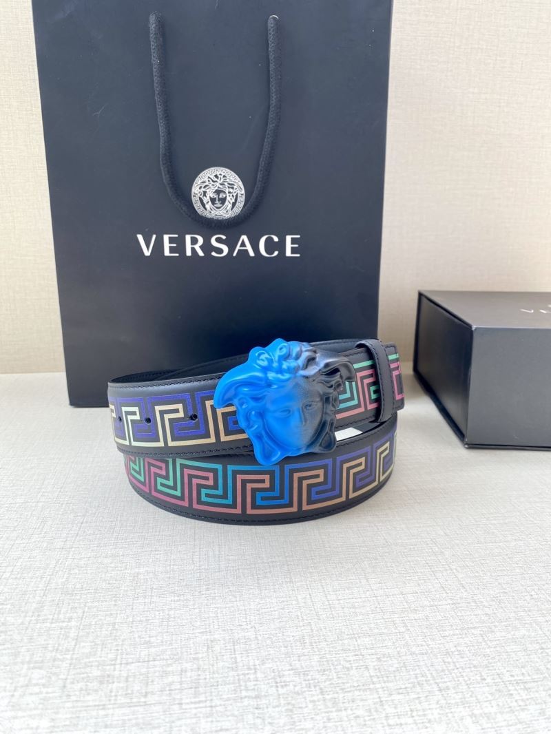 VERSACE